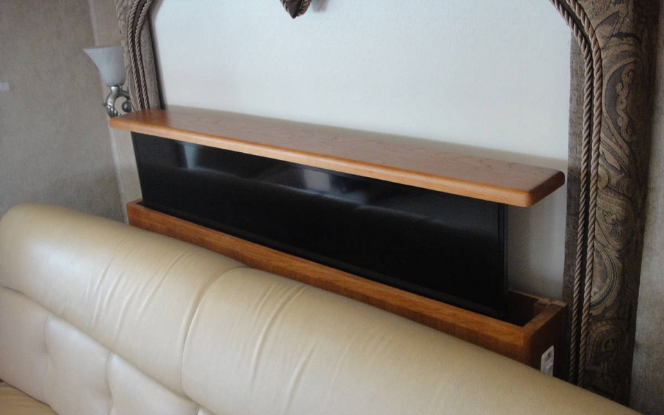 Custom RV & Motorhome Furniture Installation in Arizona RV Decor